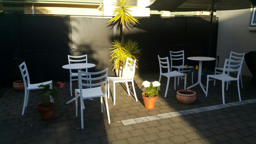 Six On Union Motel Rotorua Exterior foto